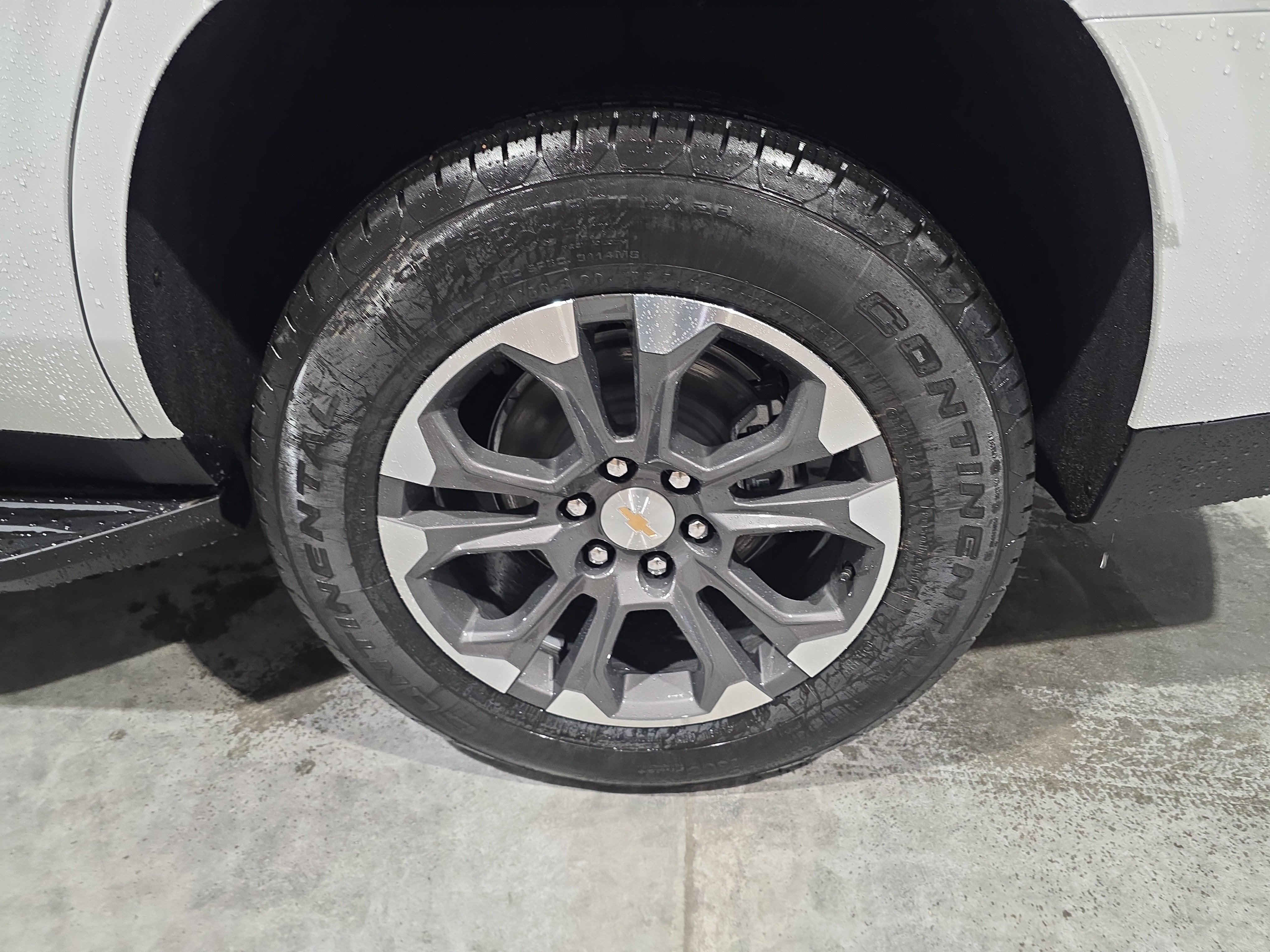 2027 Chevrolet Tahoe LS
