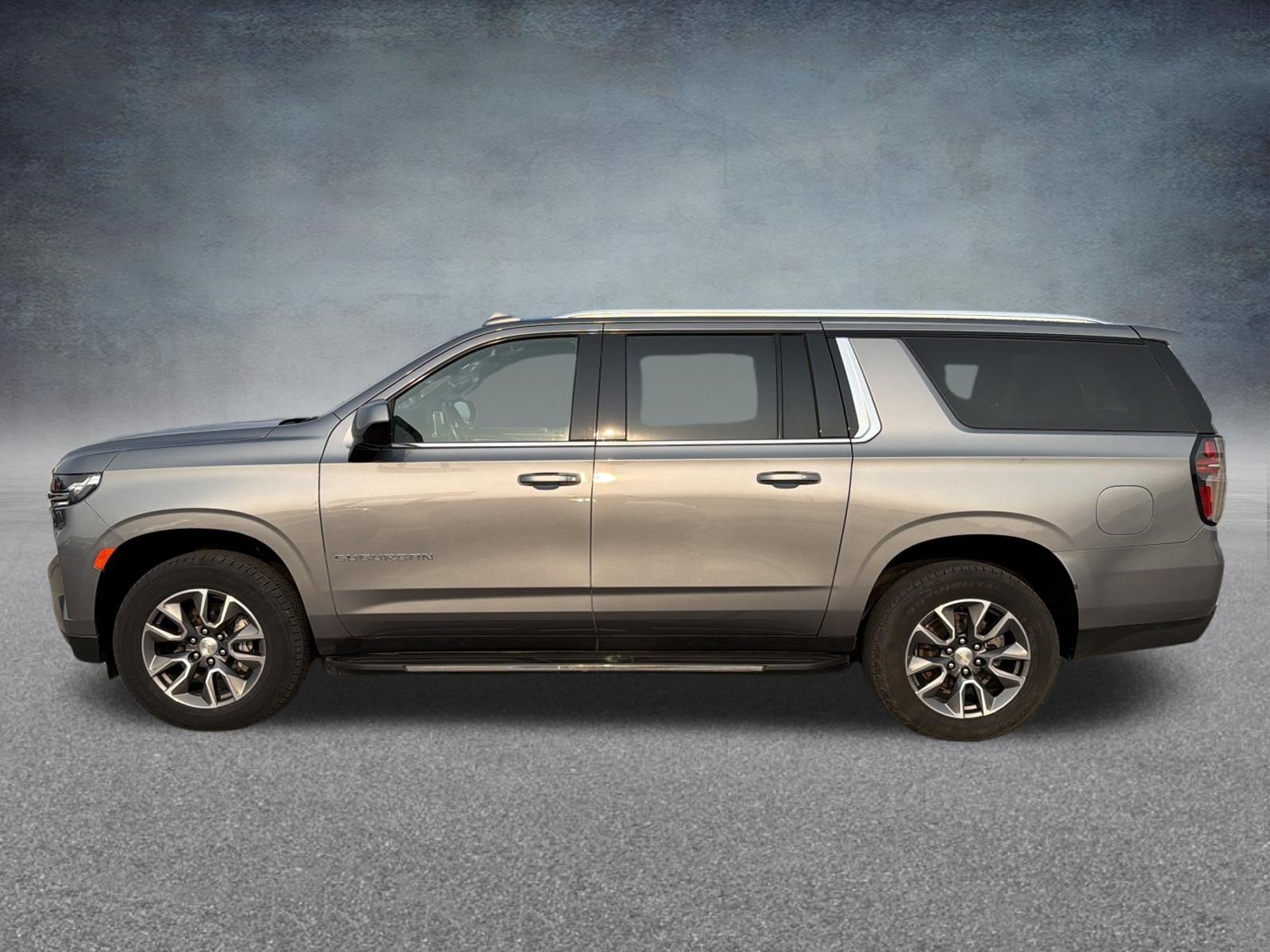 2022 Chevrolet Suburban LT