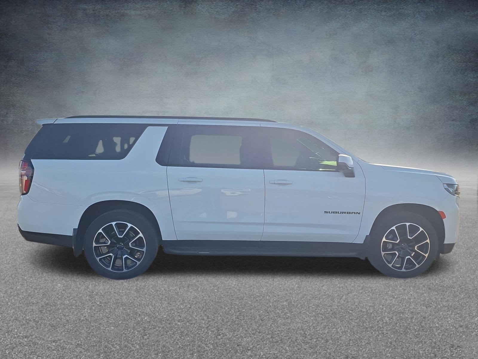 2022 Chevrolet Suburban RST