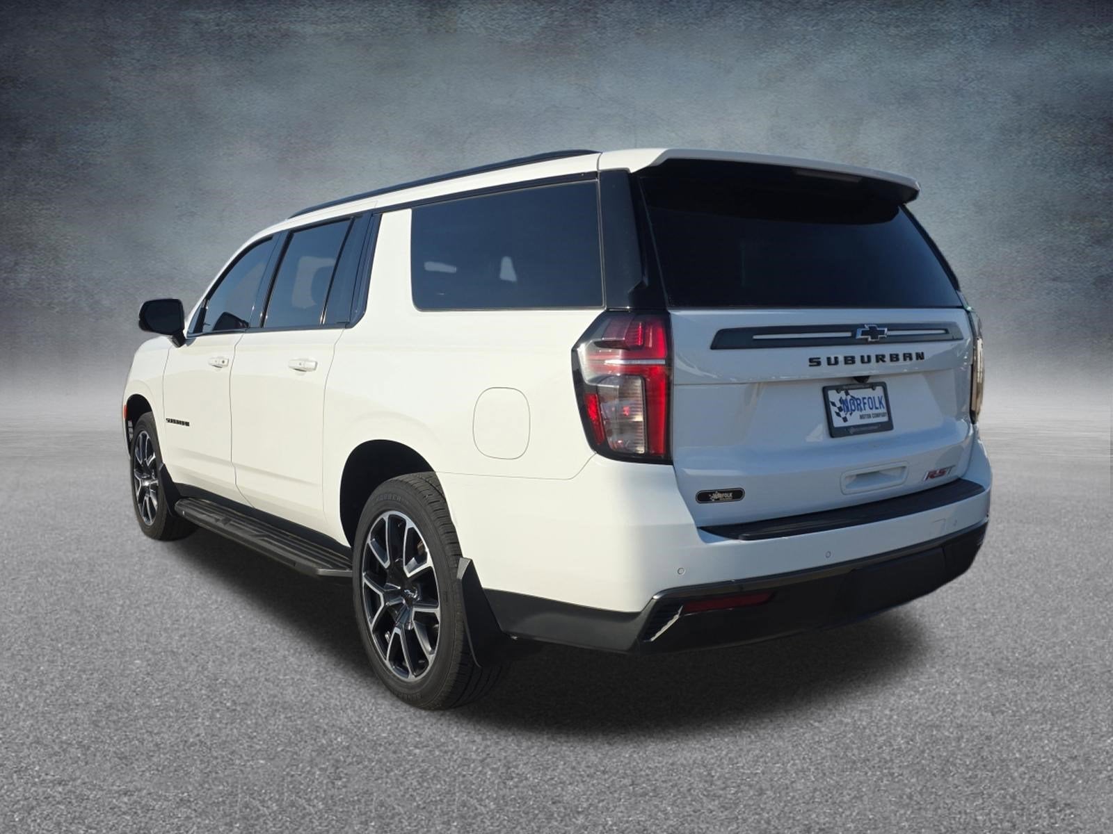 2022 Chevrolet Suburban RST