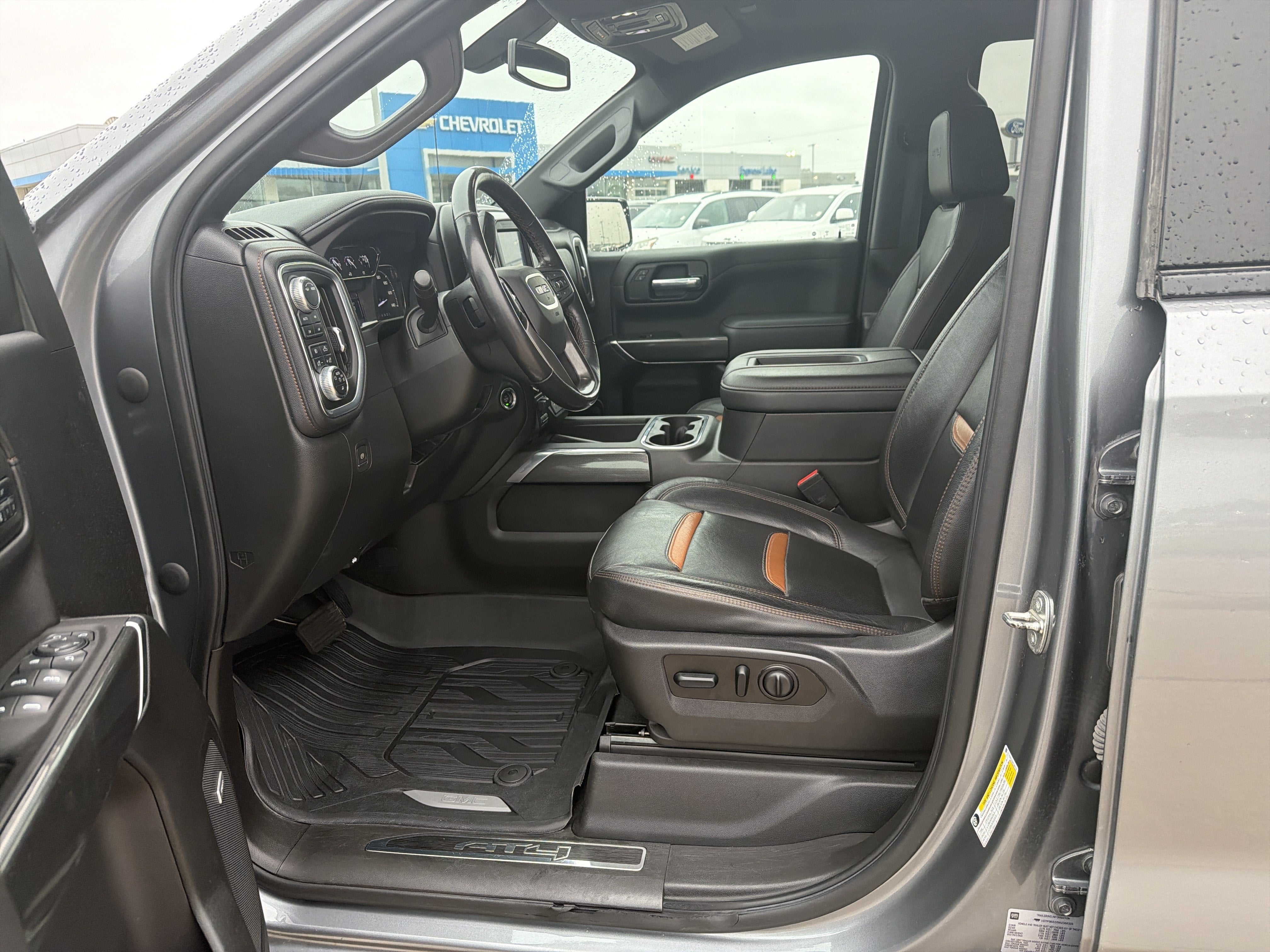 2021 GMC Sierra 1500 AT4