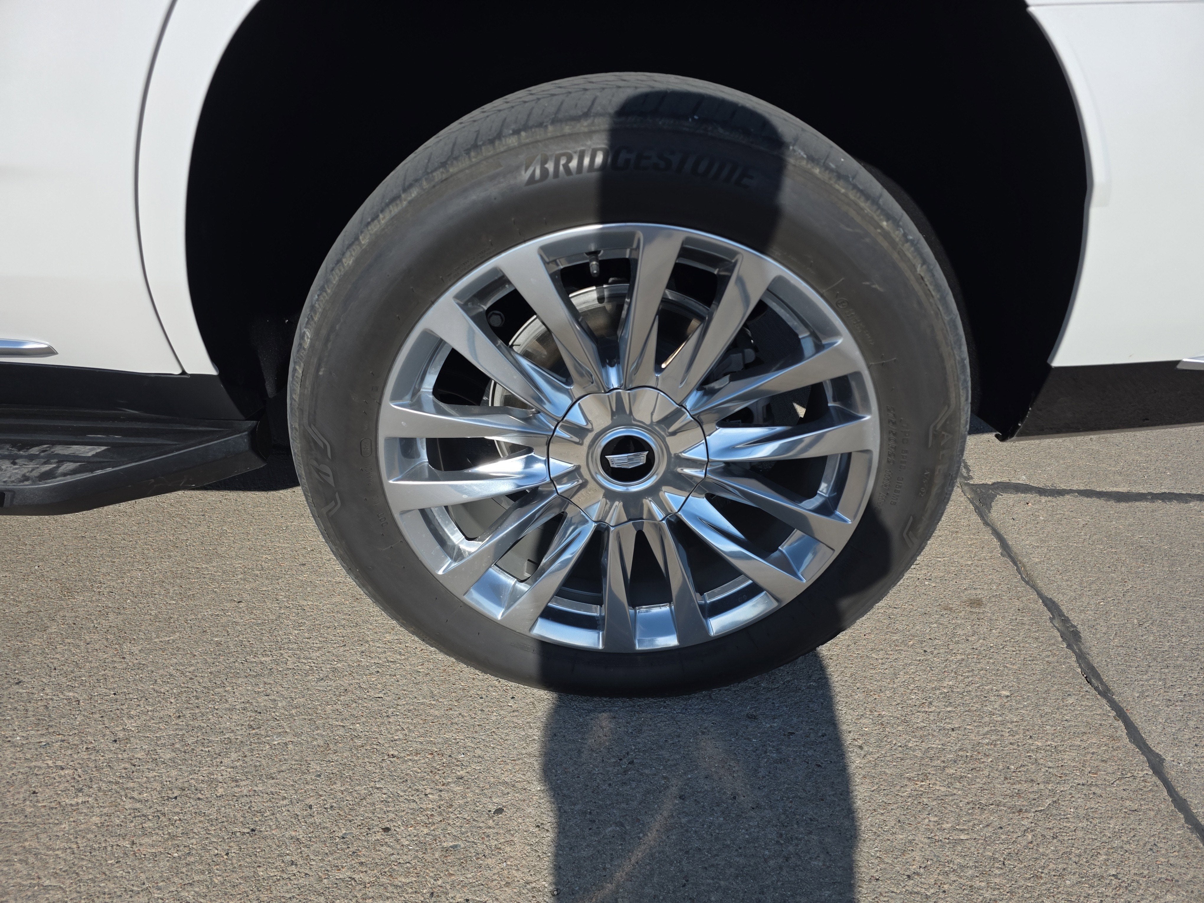 2022 Cadillac Escalade Premium Luxury