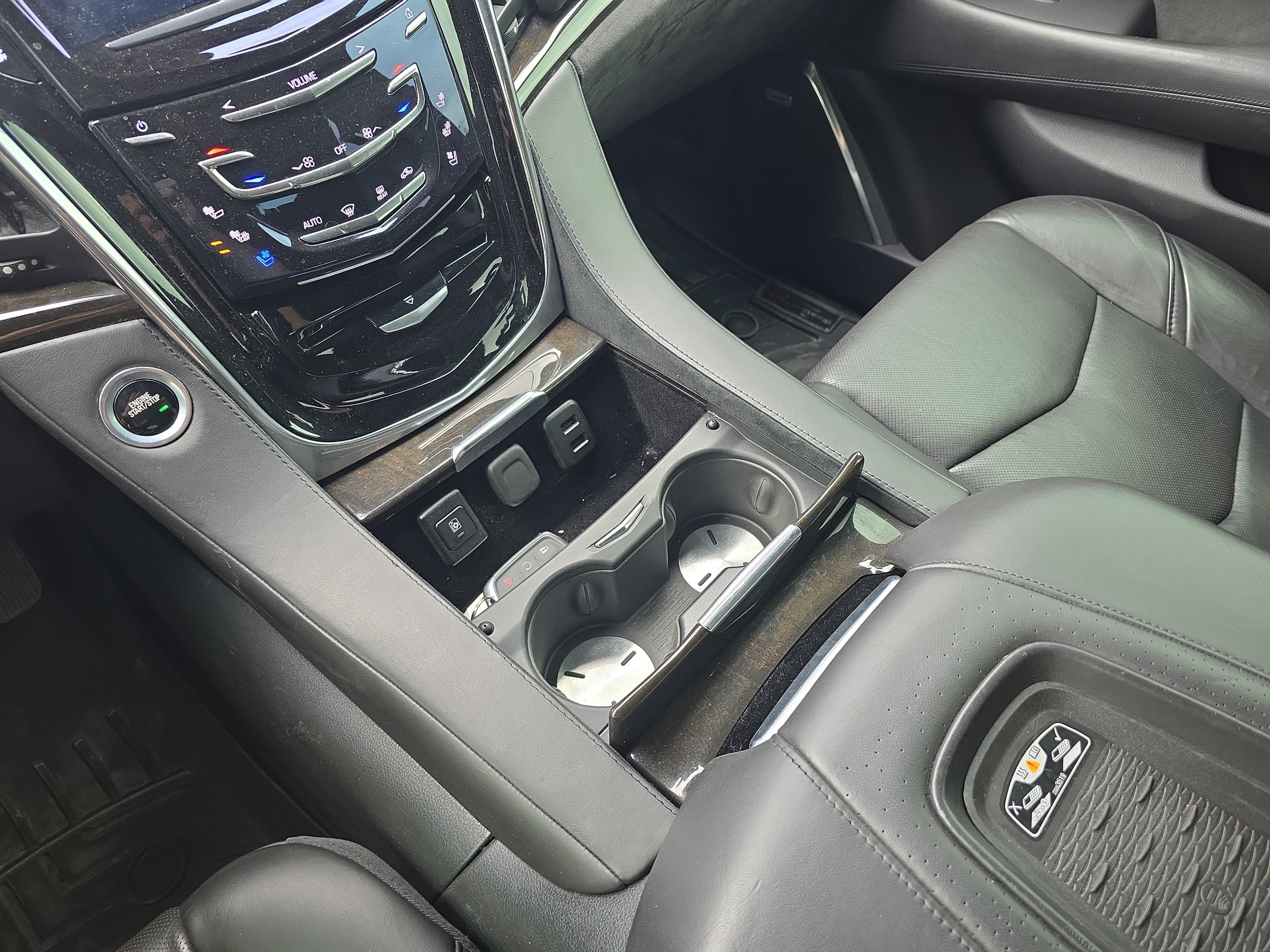 2017 Cadillac Escalade Platinum