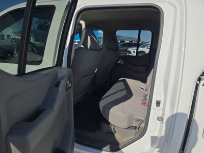 2017 Nissan Frontier SV