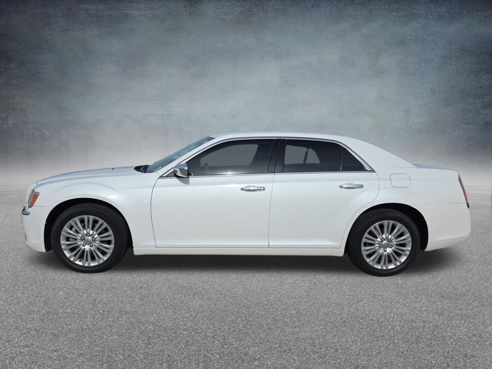 2013 Chrysler 300C AWD