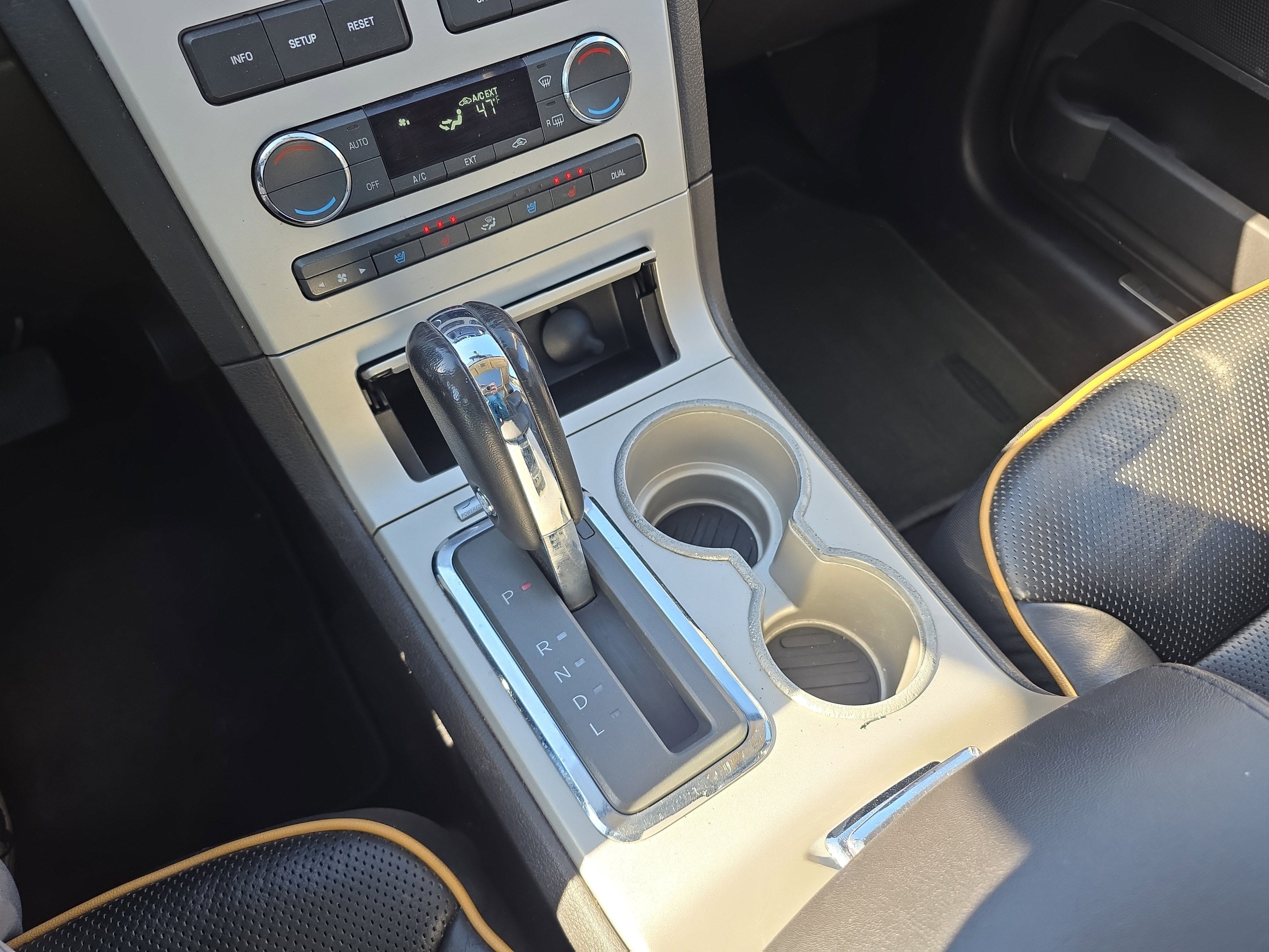 2008 Lincoln MKX Base