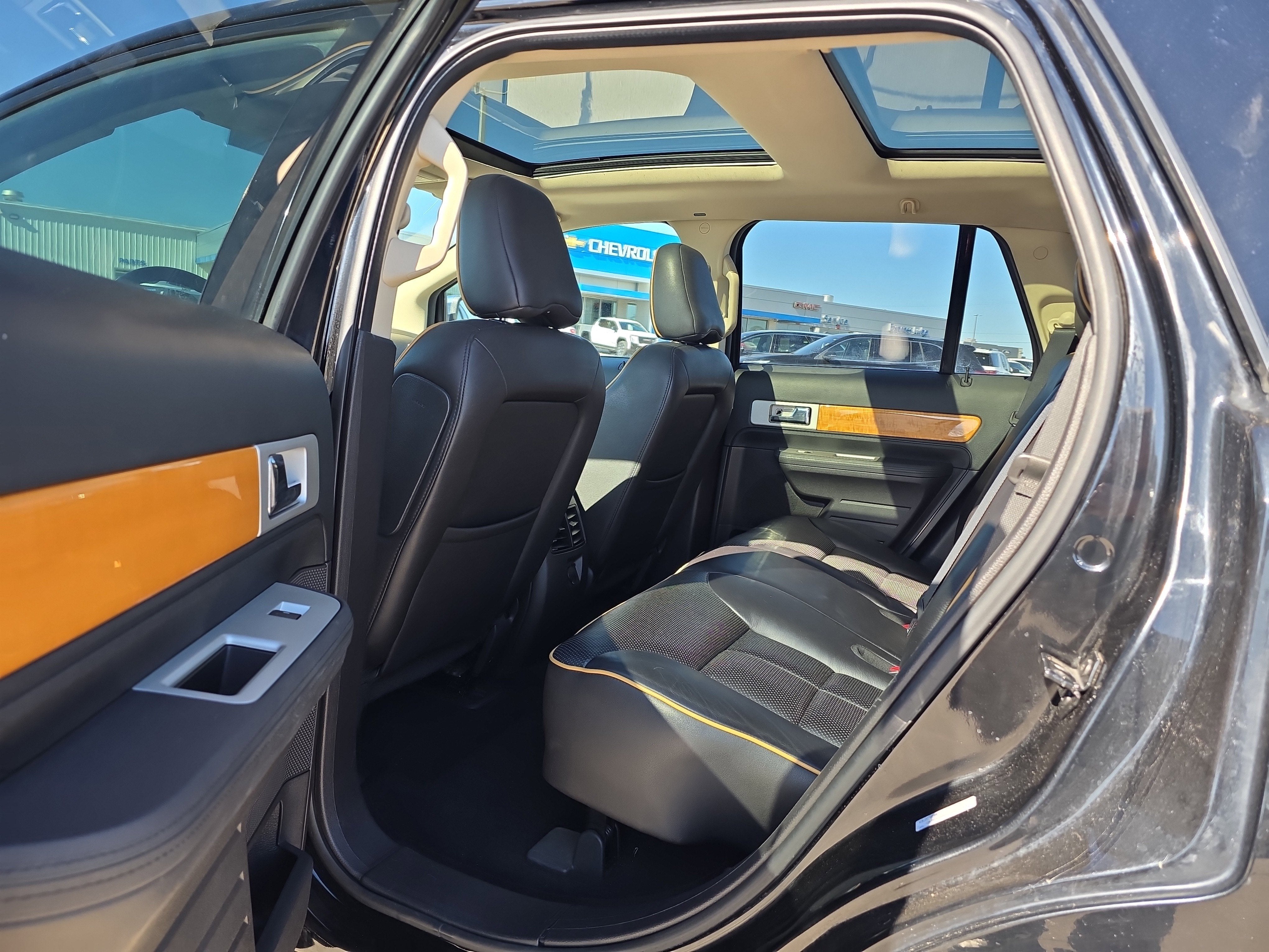 2008 Lincoln MKX Base