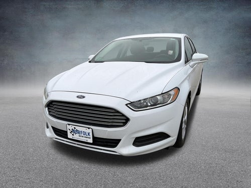2016 Ford Fusion SE