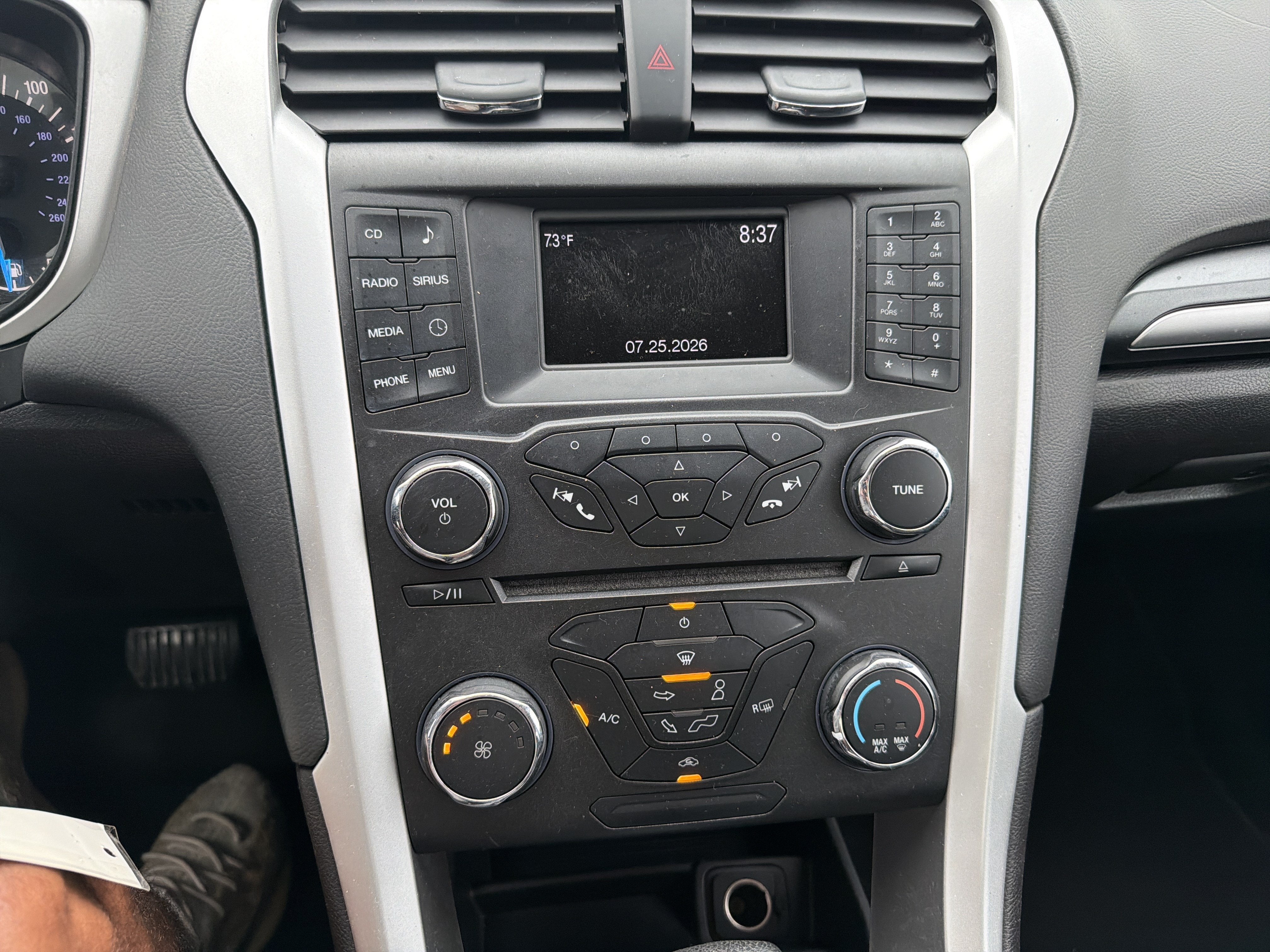 2016 Ford Fusion SE