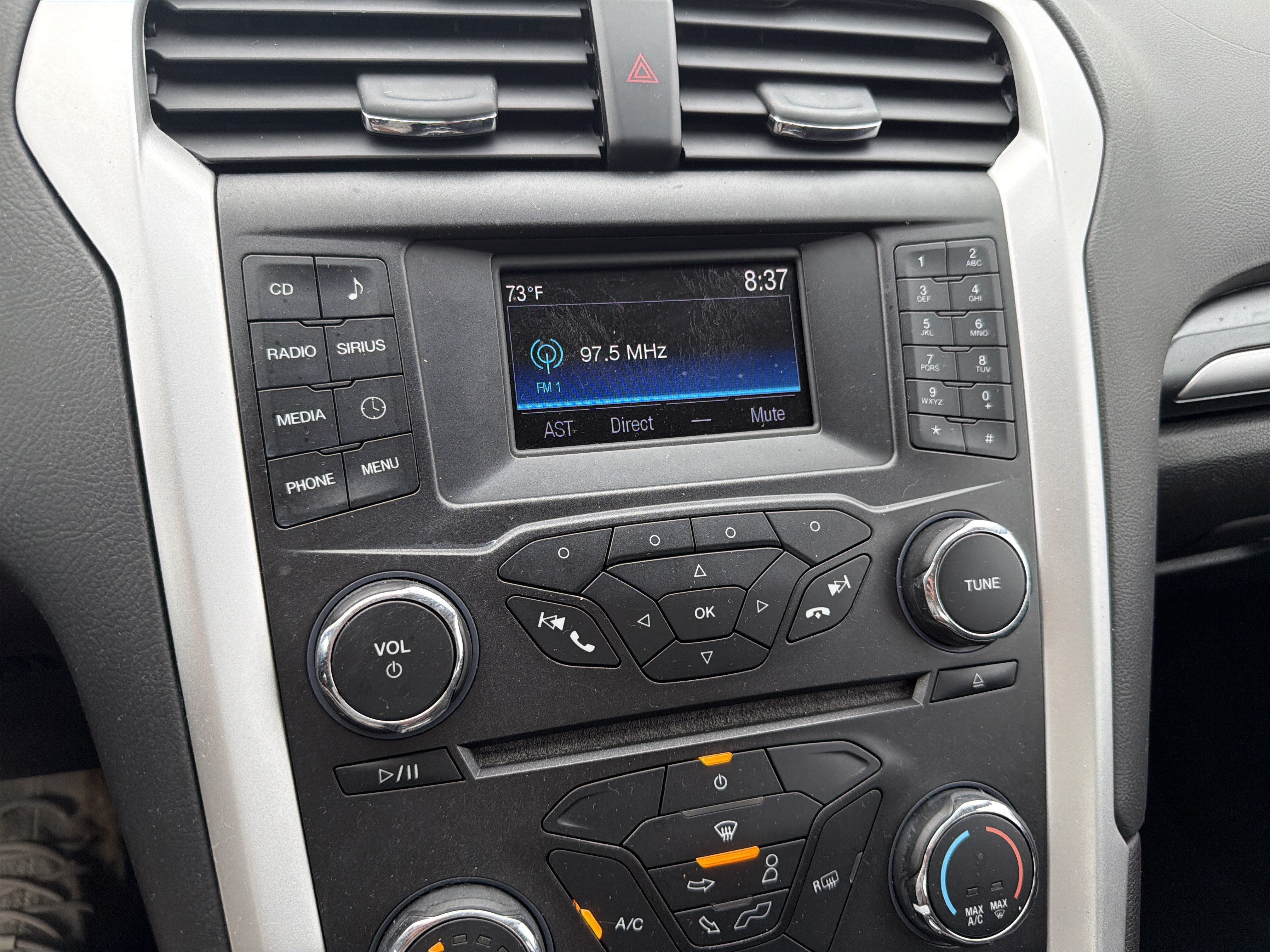 2016 Ford Fusion SE