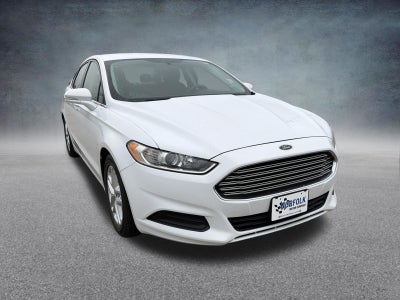 2016 Ford Fusion SE