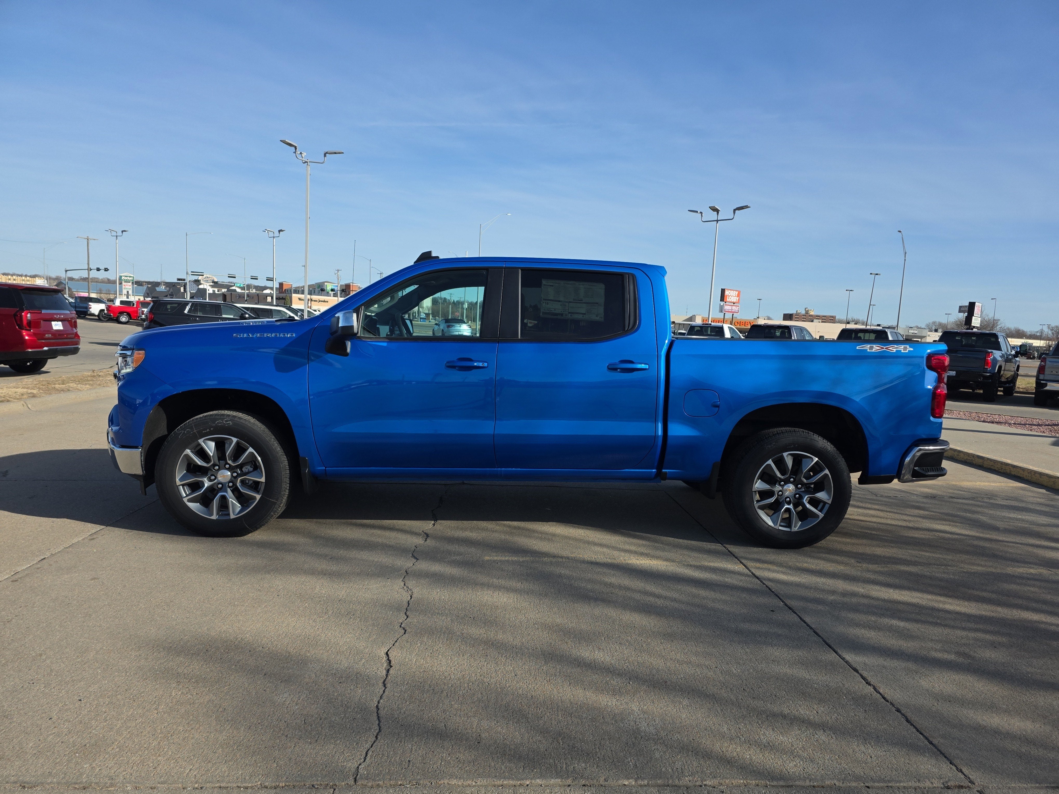 2026 Chevrolet Silverado 1500 LT (2FL)