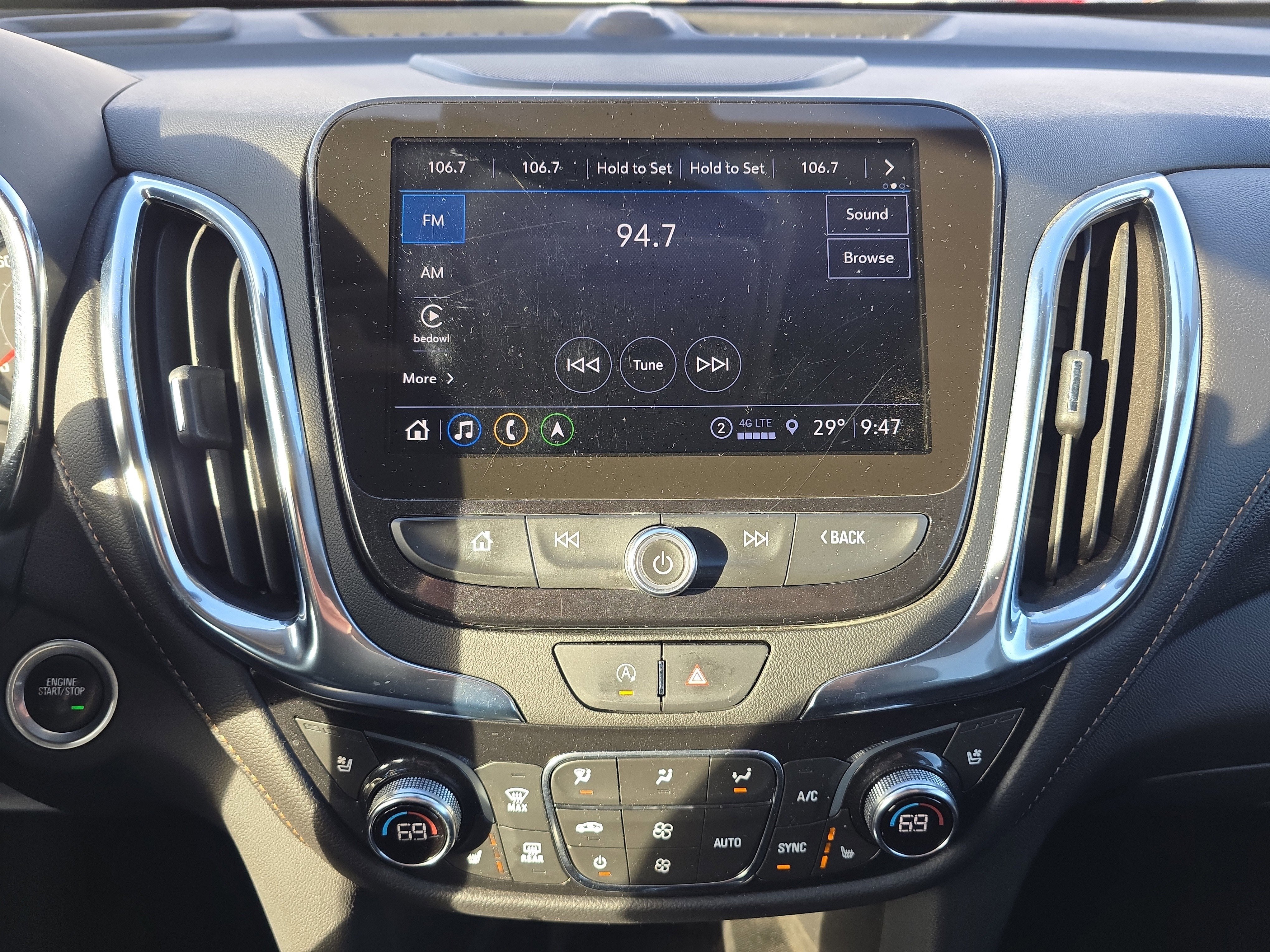 2023 Chevrolet Equinox Premier