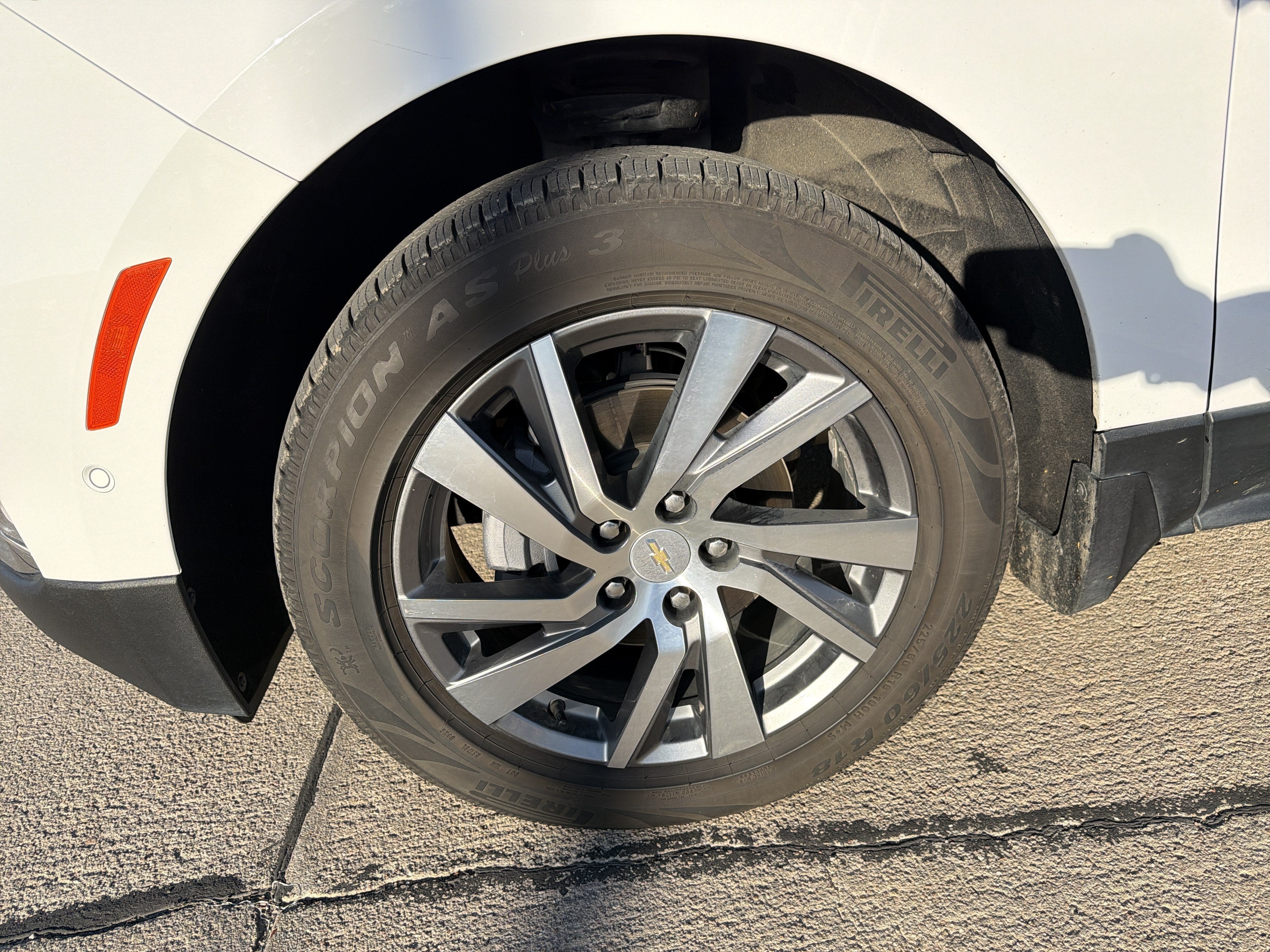 2023 Chevrolet Equinox Premier