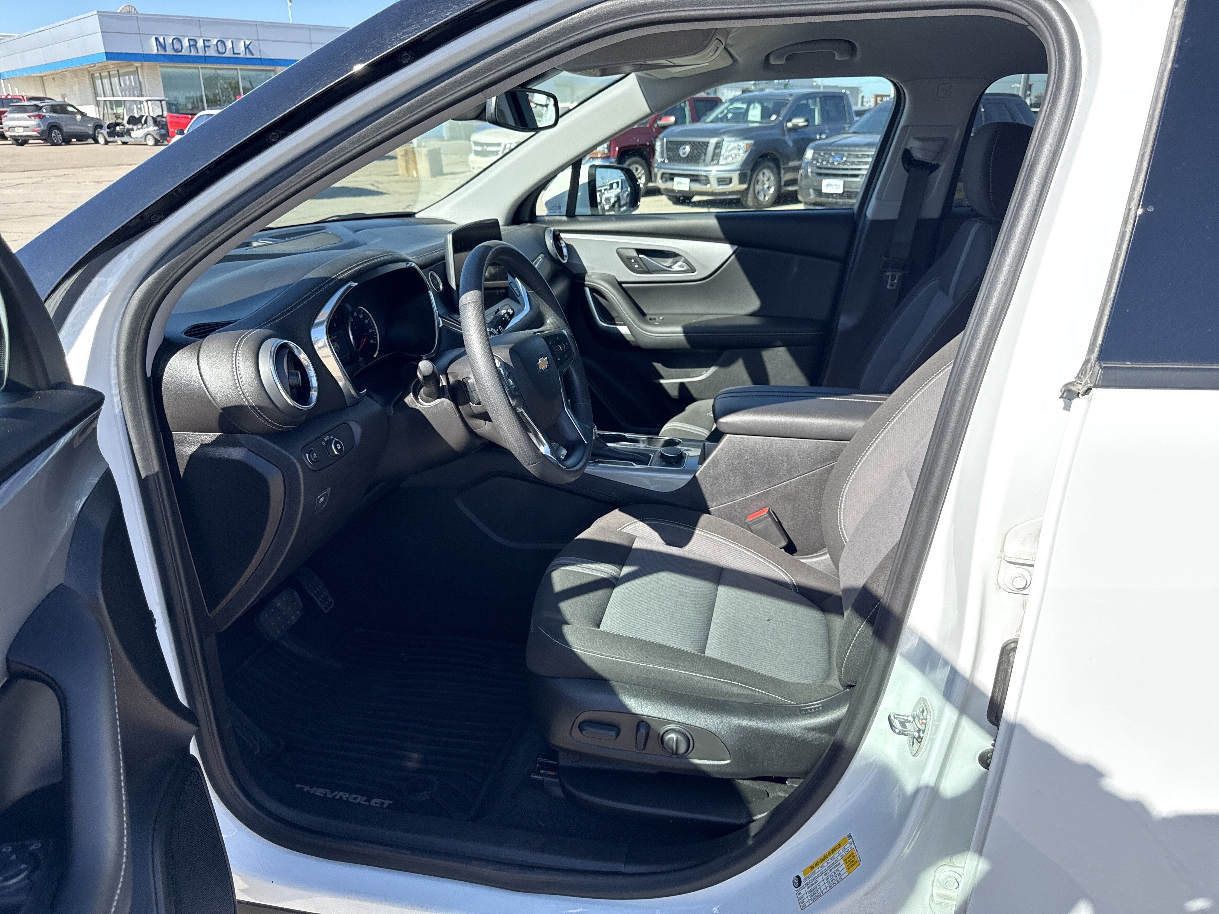 2025 Chevrolet Blazer 2LT
