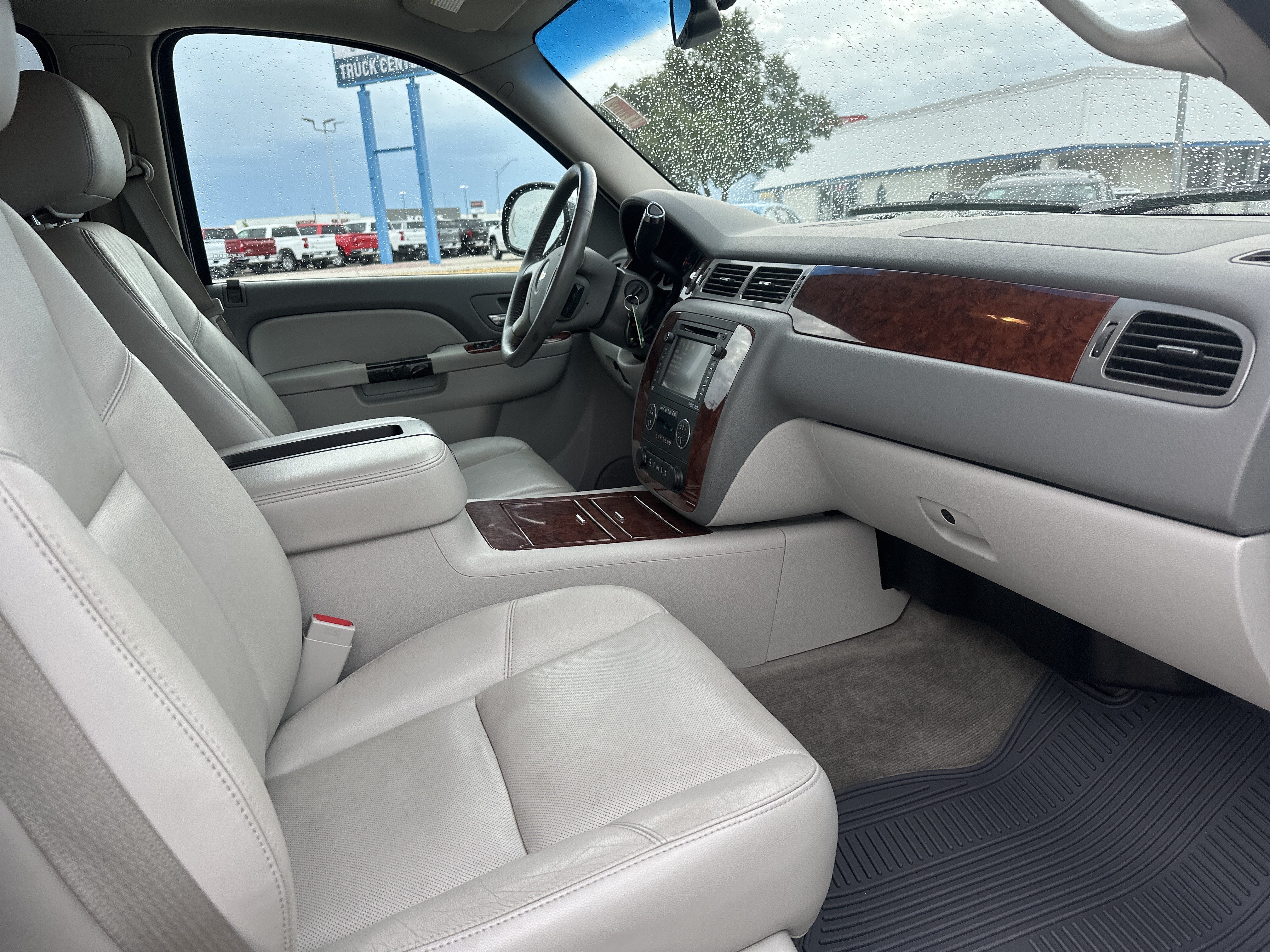 2013 Chevrolet Avalanche LTZ