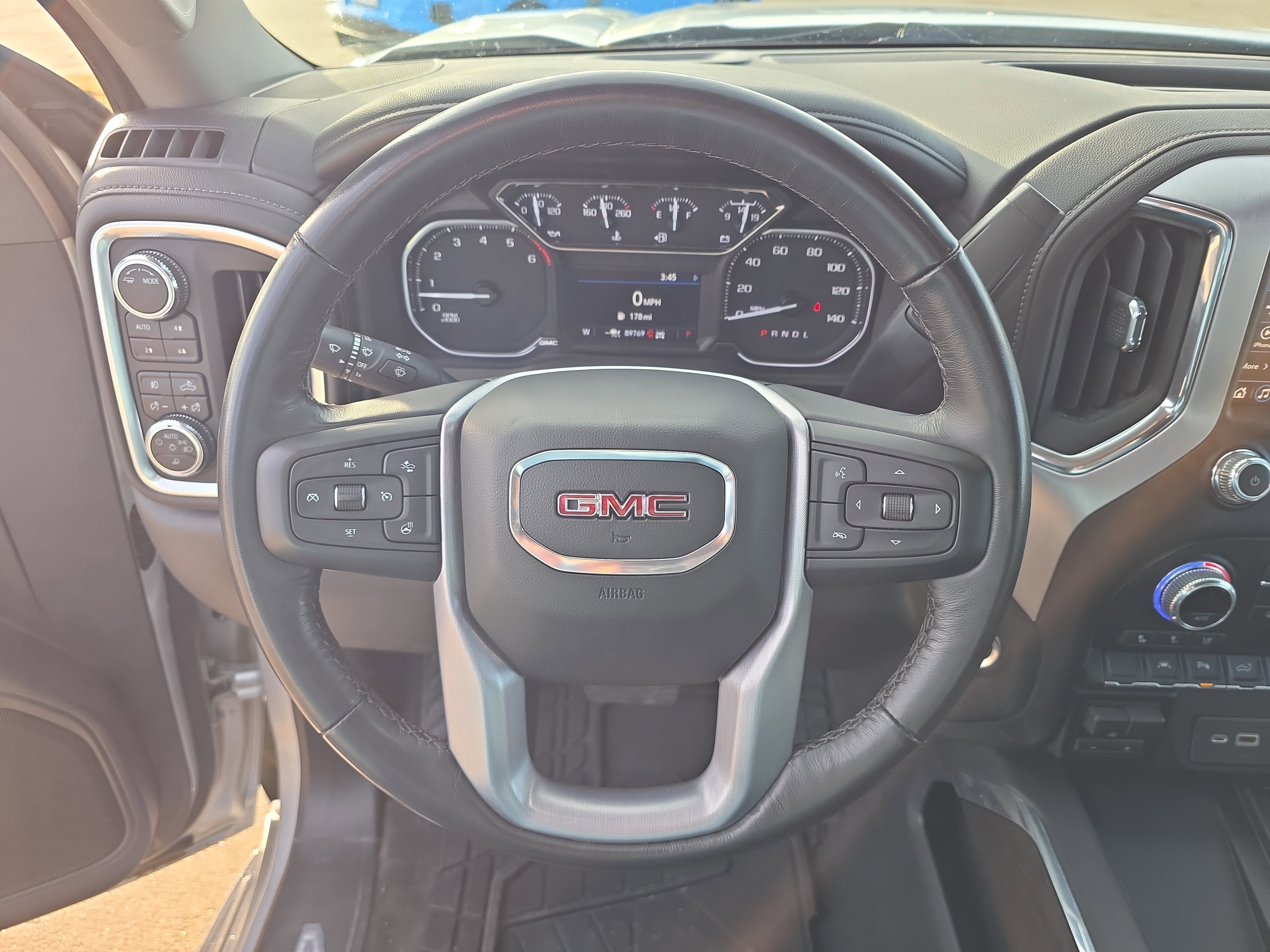 2022 GMC Sierra 1500 Limited SLT