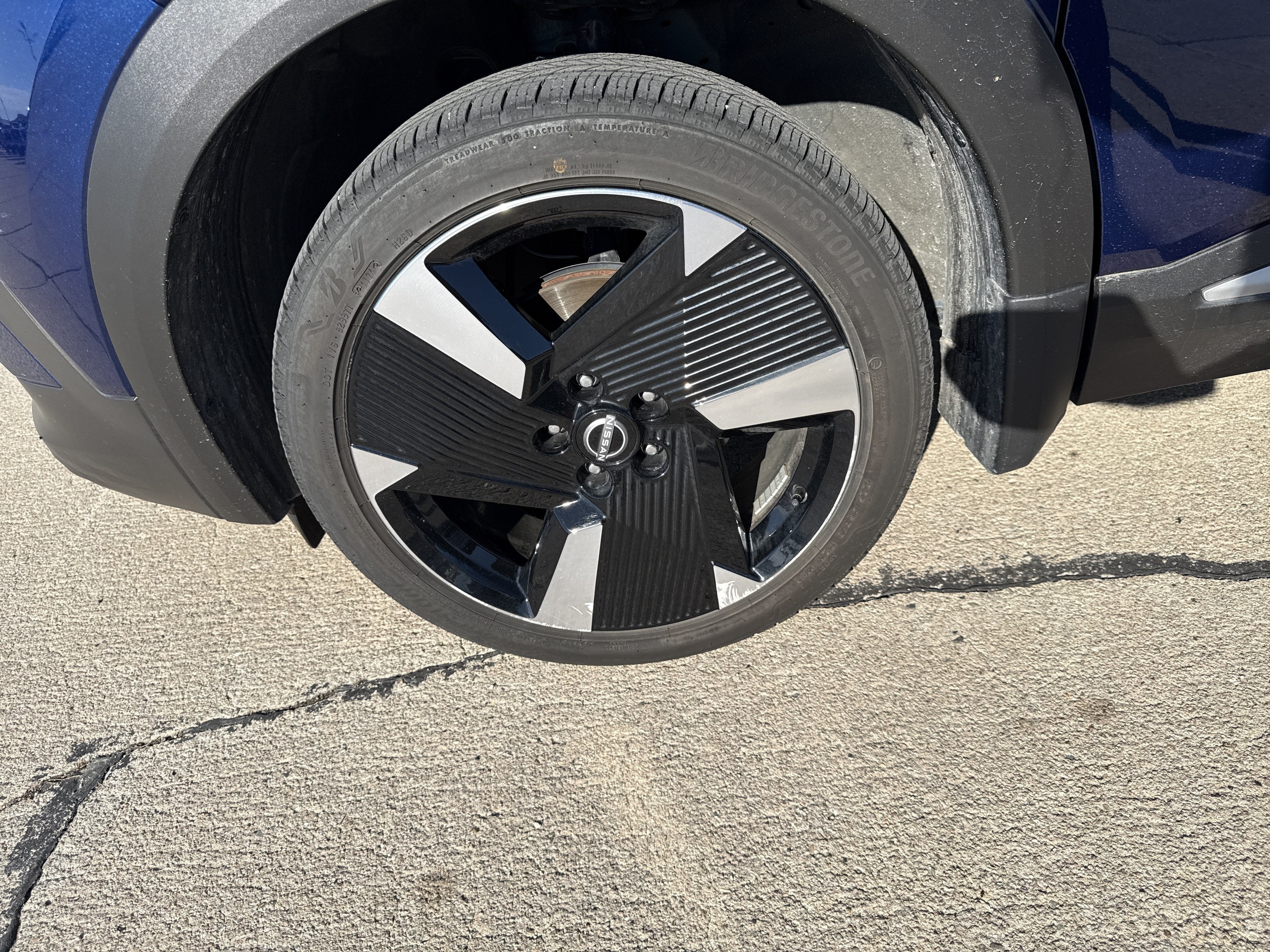 2025 Nissan Kicks SR Intelligent AWD