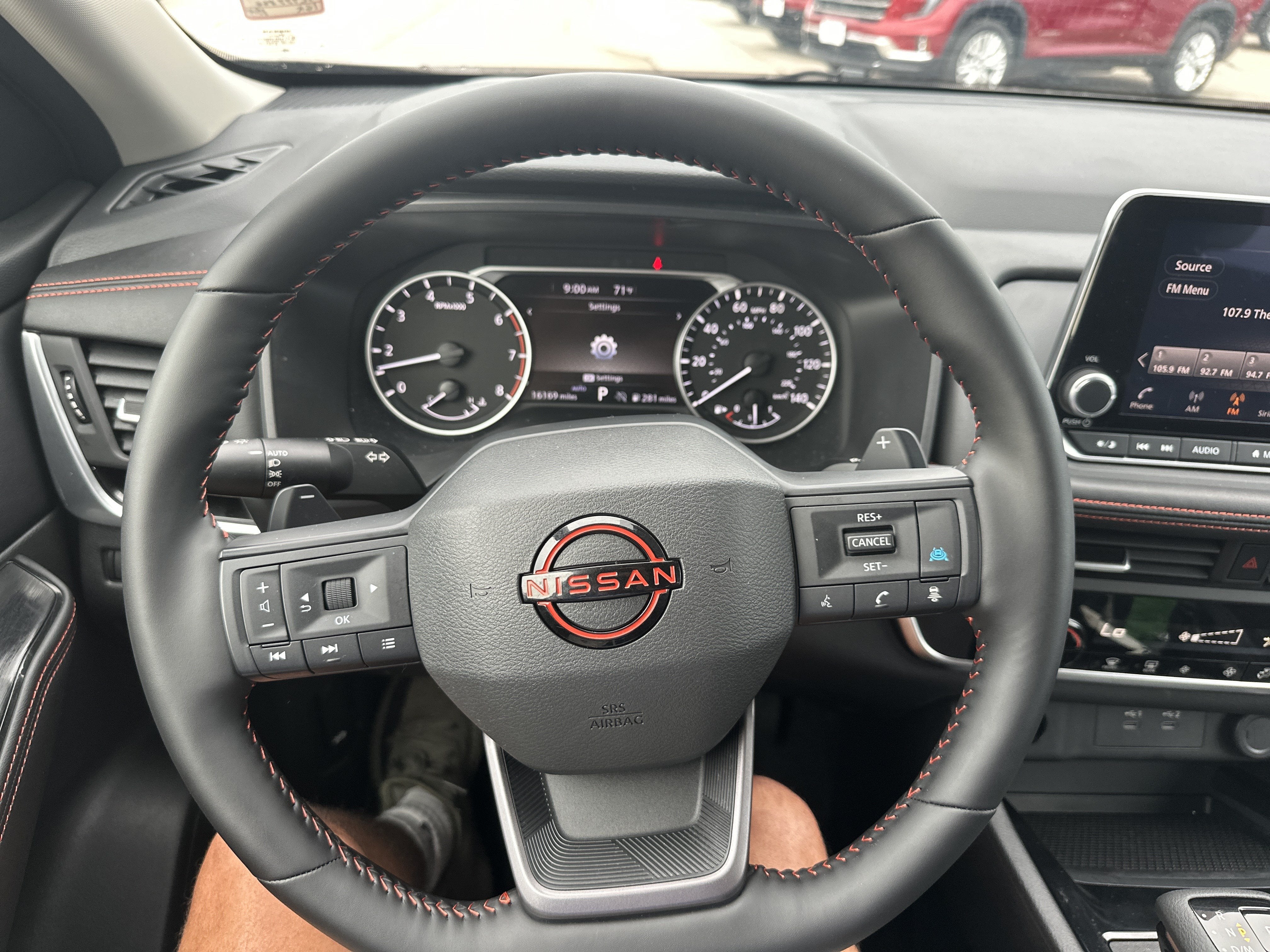 2025 Nissan Rogue Rock Creek