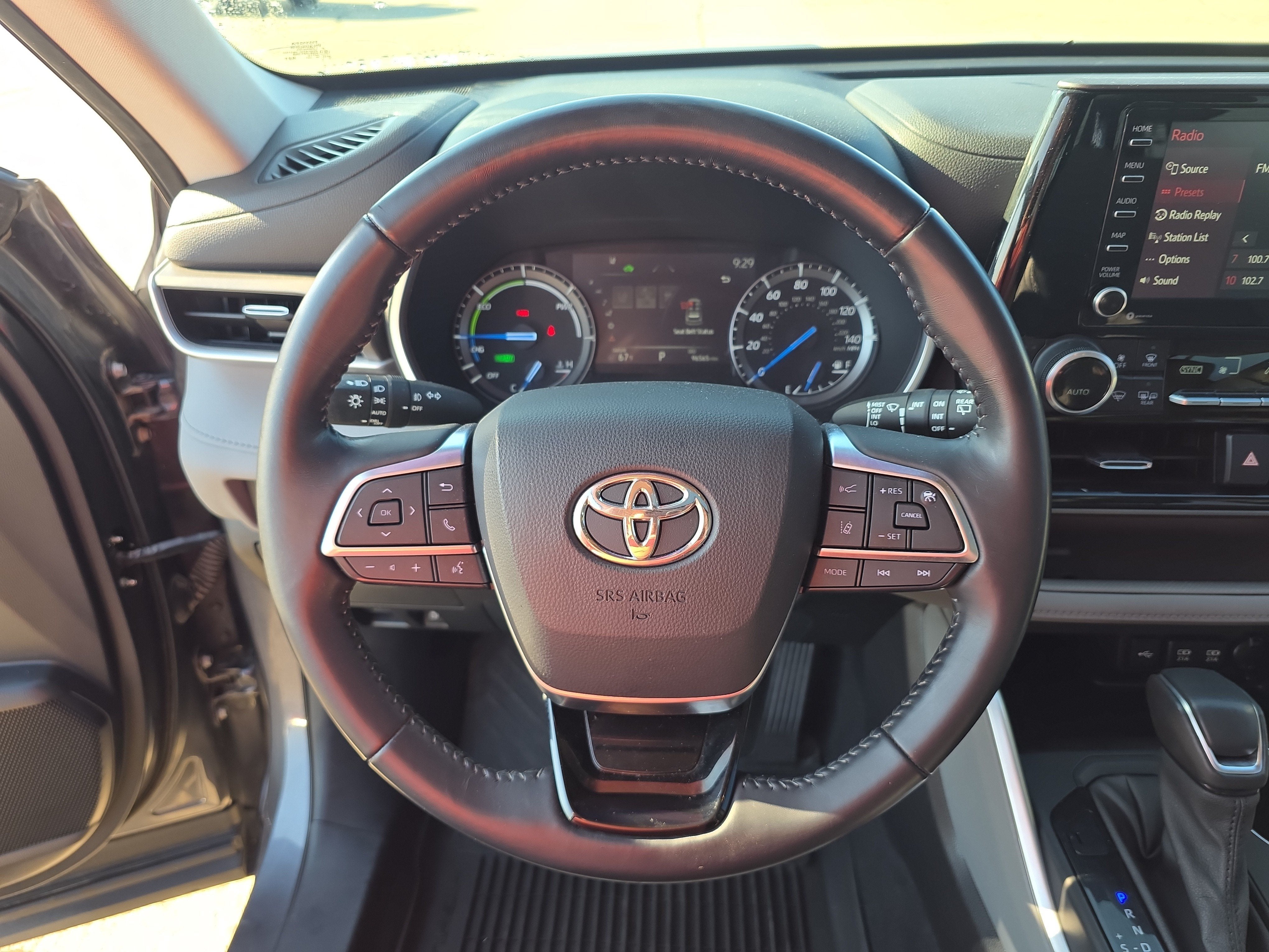 2021 Toyota Highlander Hybrid XLE