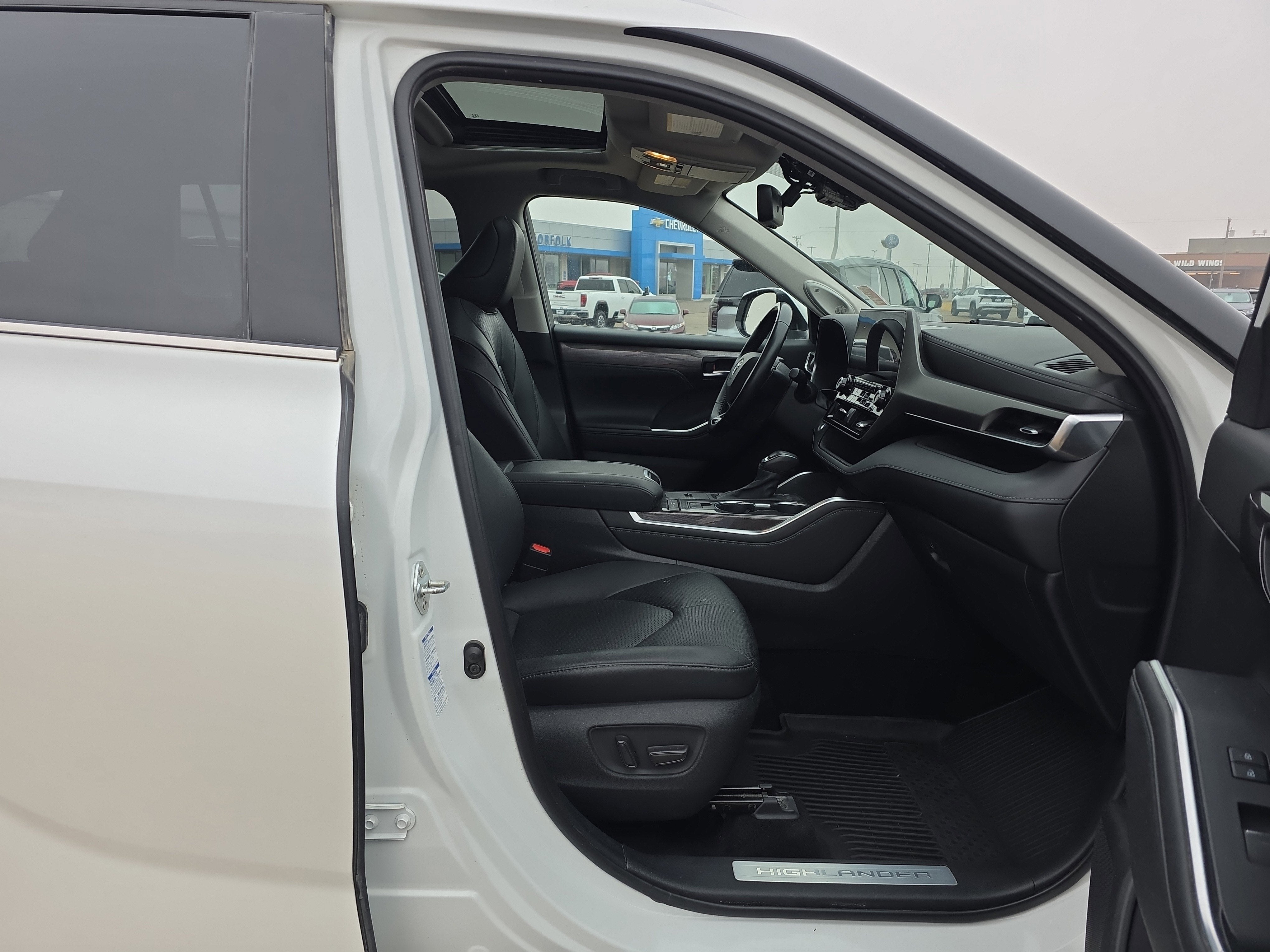 2021 Toyota Highlander Hybrid Limited