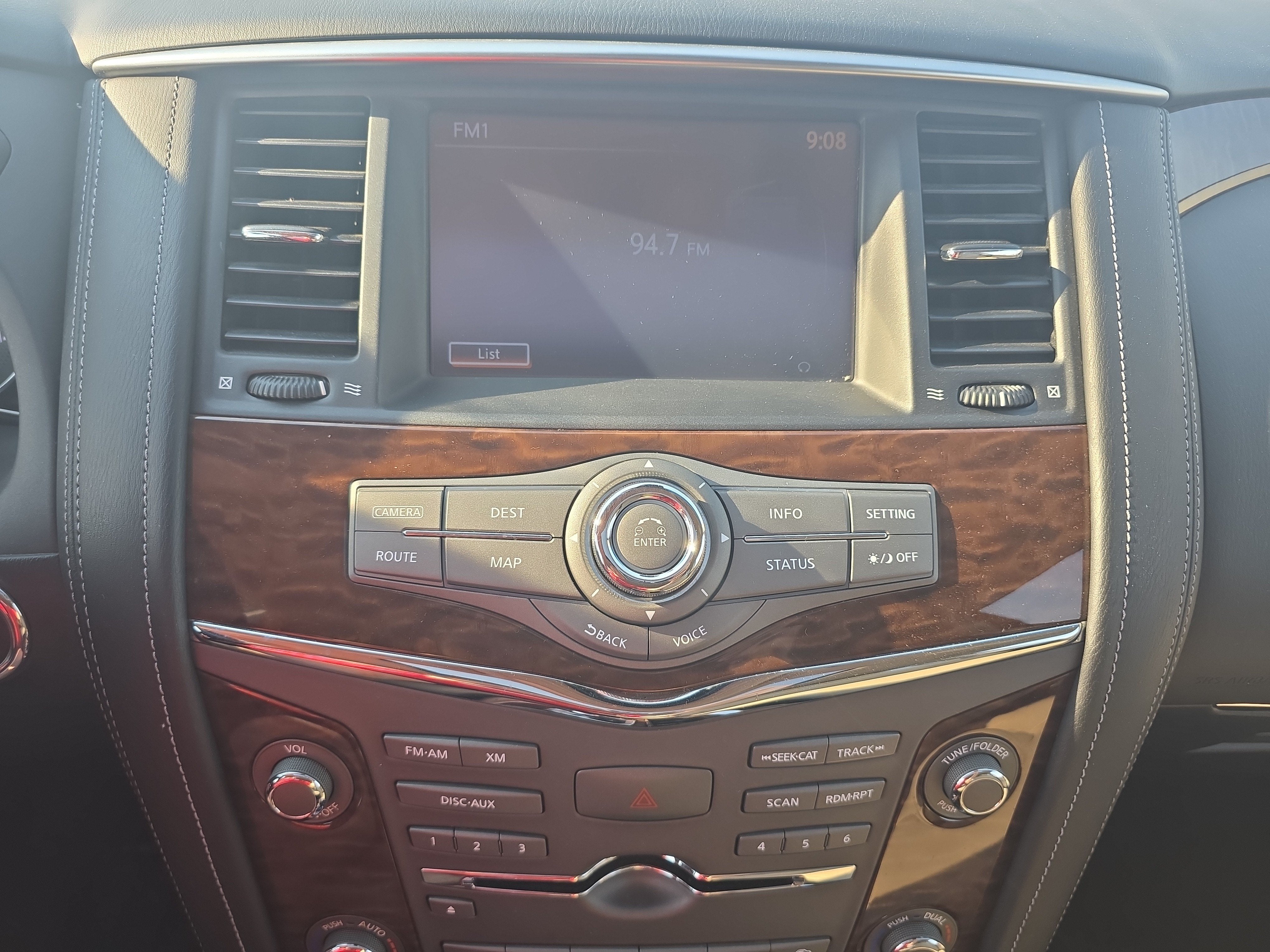 2017 Nissan Armada Platinum