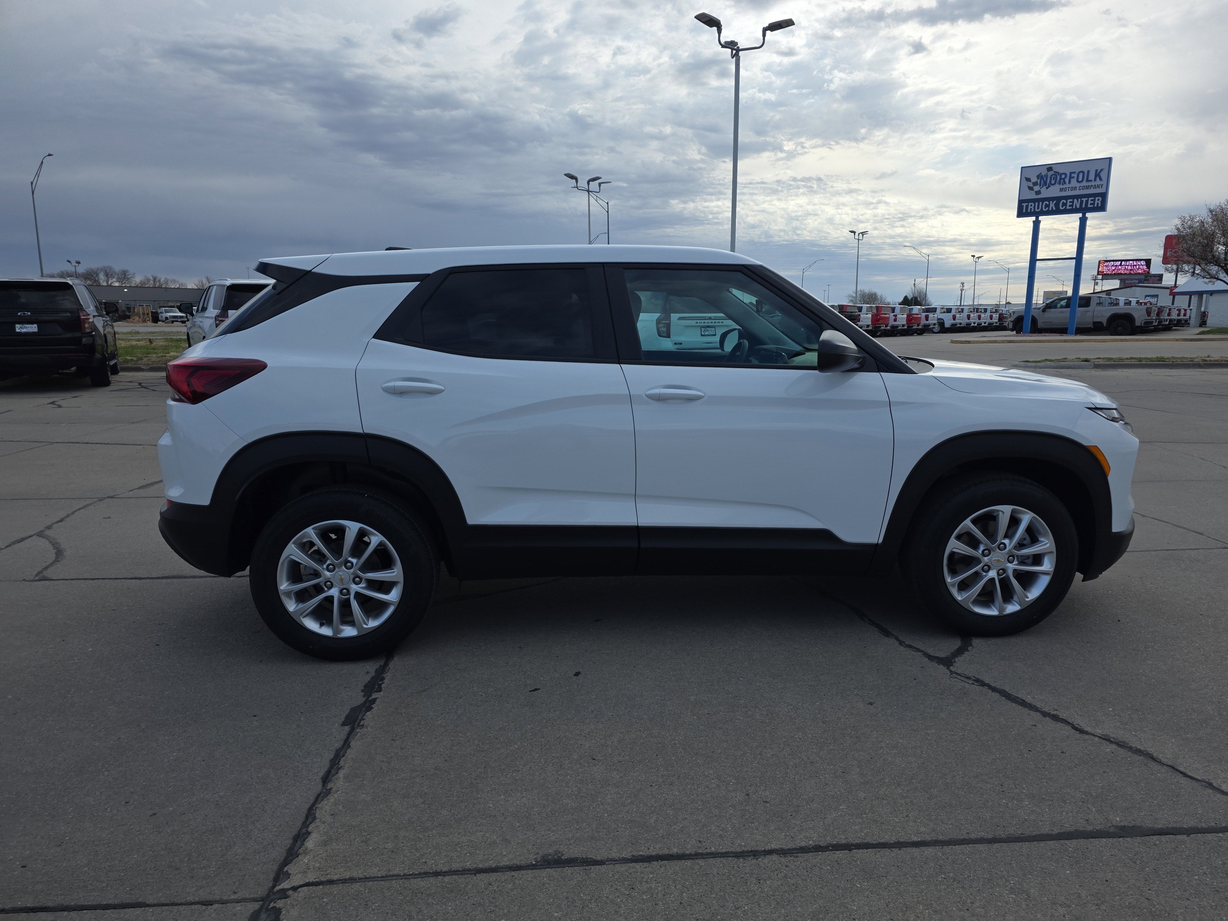 2026 Chevrolet Trailblazer LS