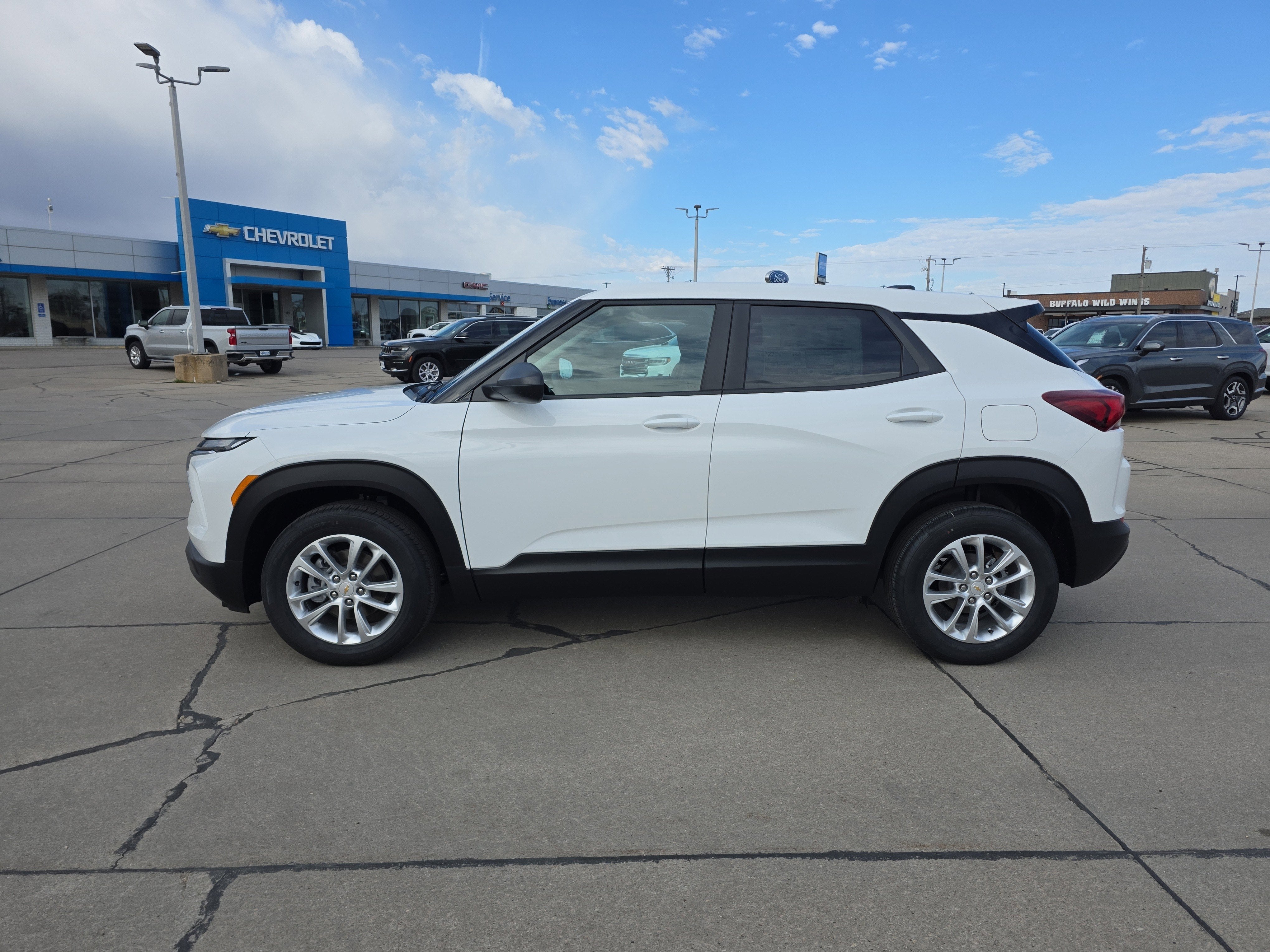 2026 Chevrolet Trailblazer LS